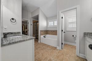 4312 Glengrove Rd, Raleigh, NC