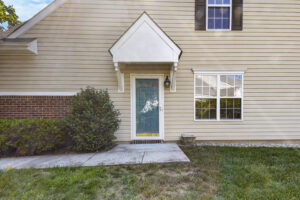 8911 Bryant Field Circle, Charlotte, North Carolina 28277, United States